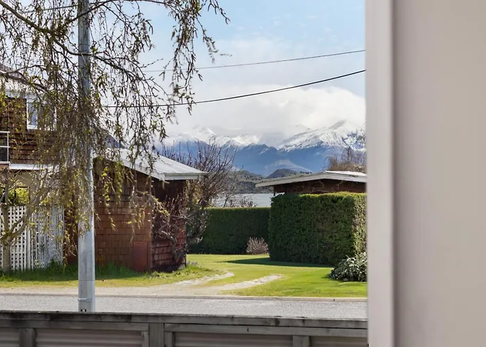 Amazing Location! 2 Bedroom Unit ワナカ