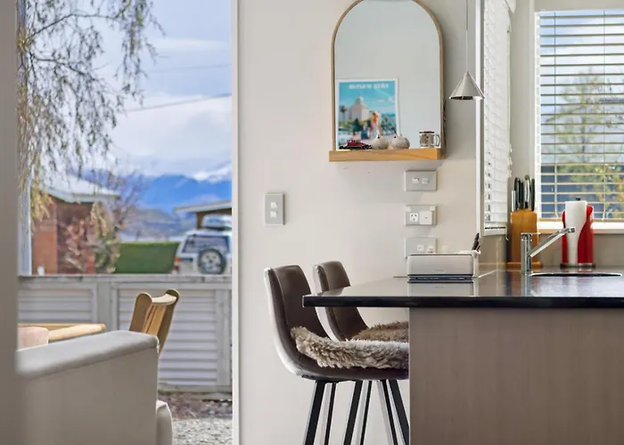 別荘 Amazing Location! 2 Bedroom Unit